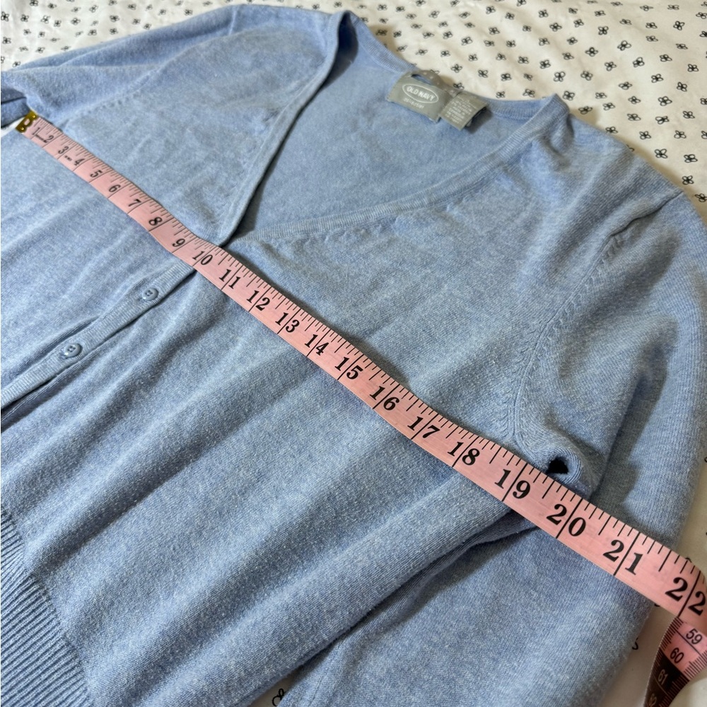 Old Navy Light Blue V-Neck Cardigan Sweater - Picture 3 of 8